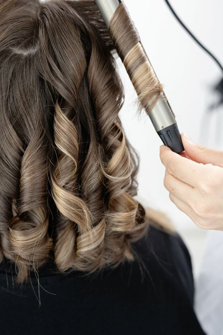 CHEVEUX