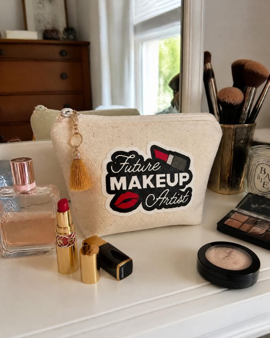 TROUSSE | TROUSSE MAKEUP ARTIST